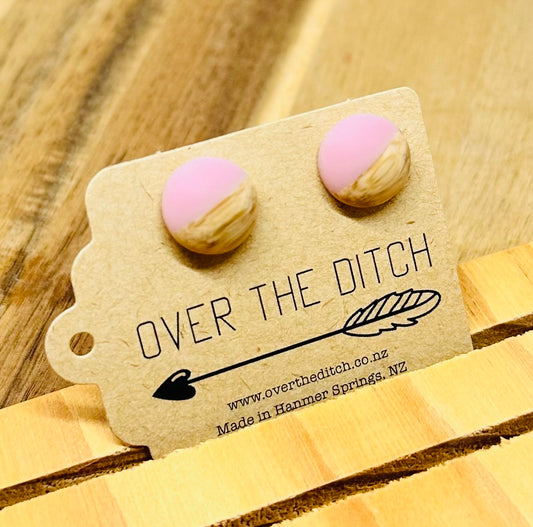 Domes - Baby pink & wood half