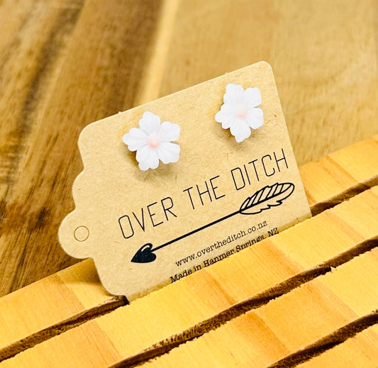 Domes - White flower