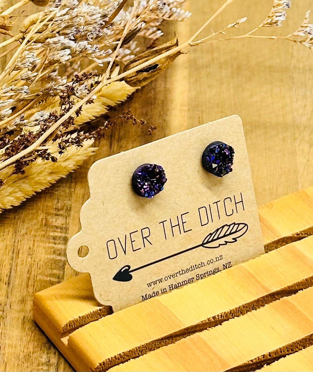 Domes - Sparkly mystic druzy mini