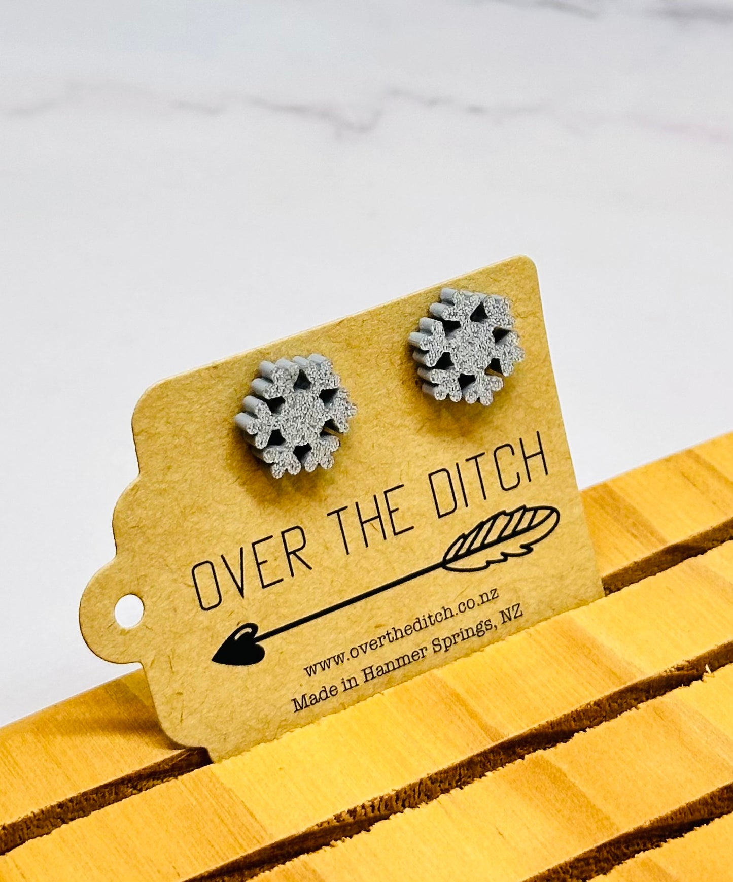 Domes - Silver Snowflake