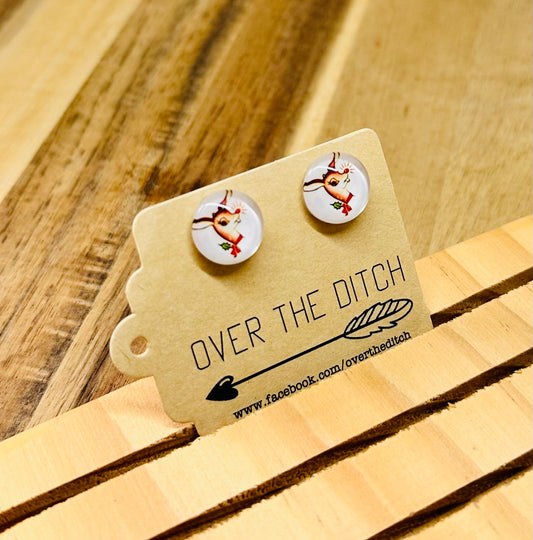 Domes - Rudolph’s girlfriend