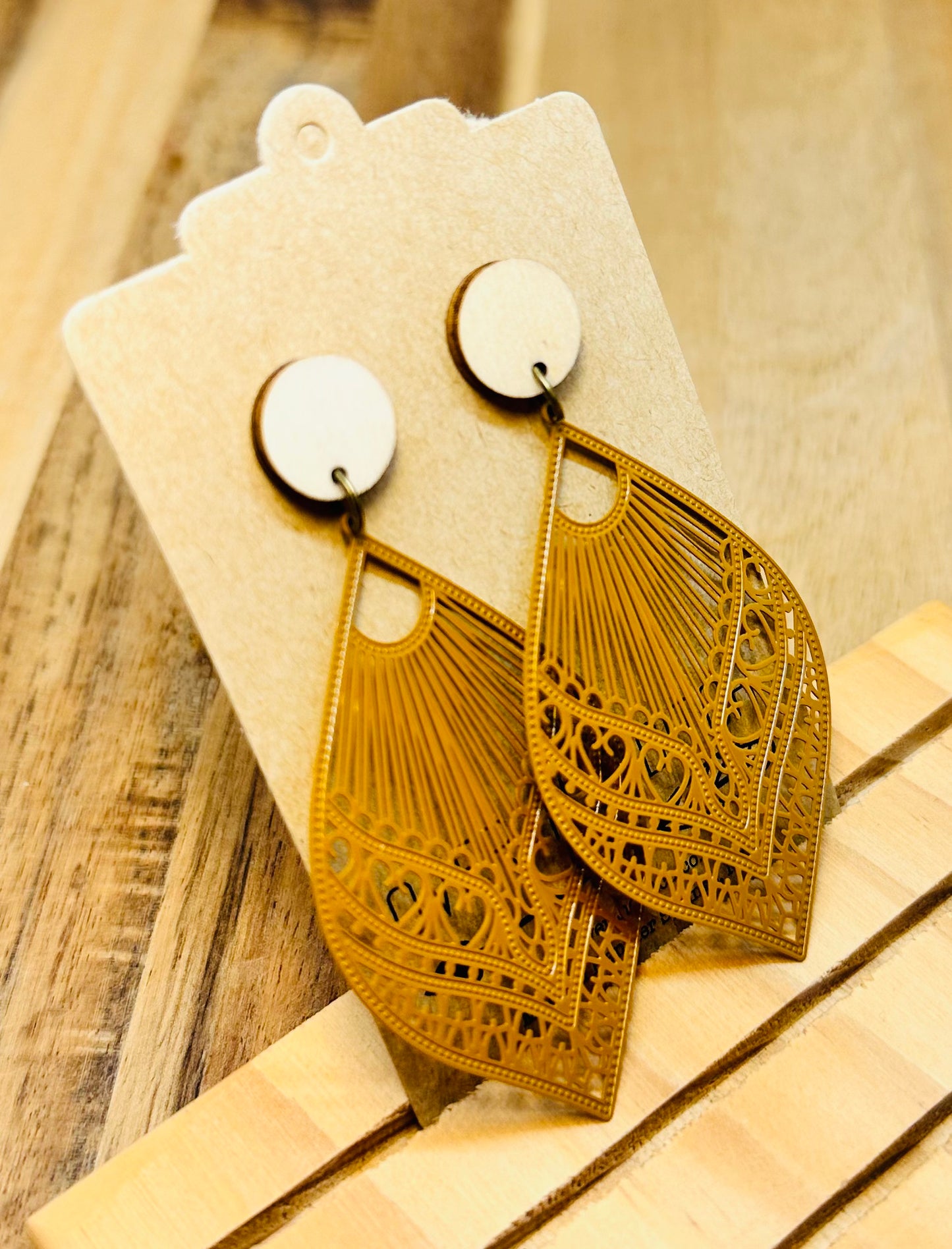 Dangles - Kisa