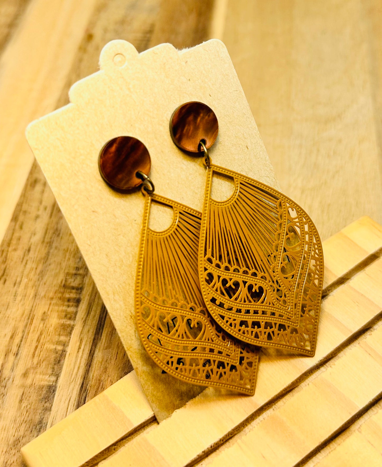 Dangles - Kisa