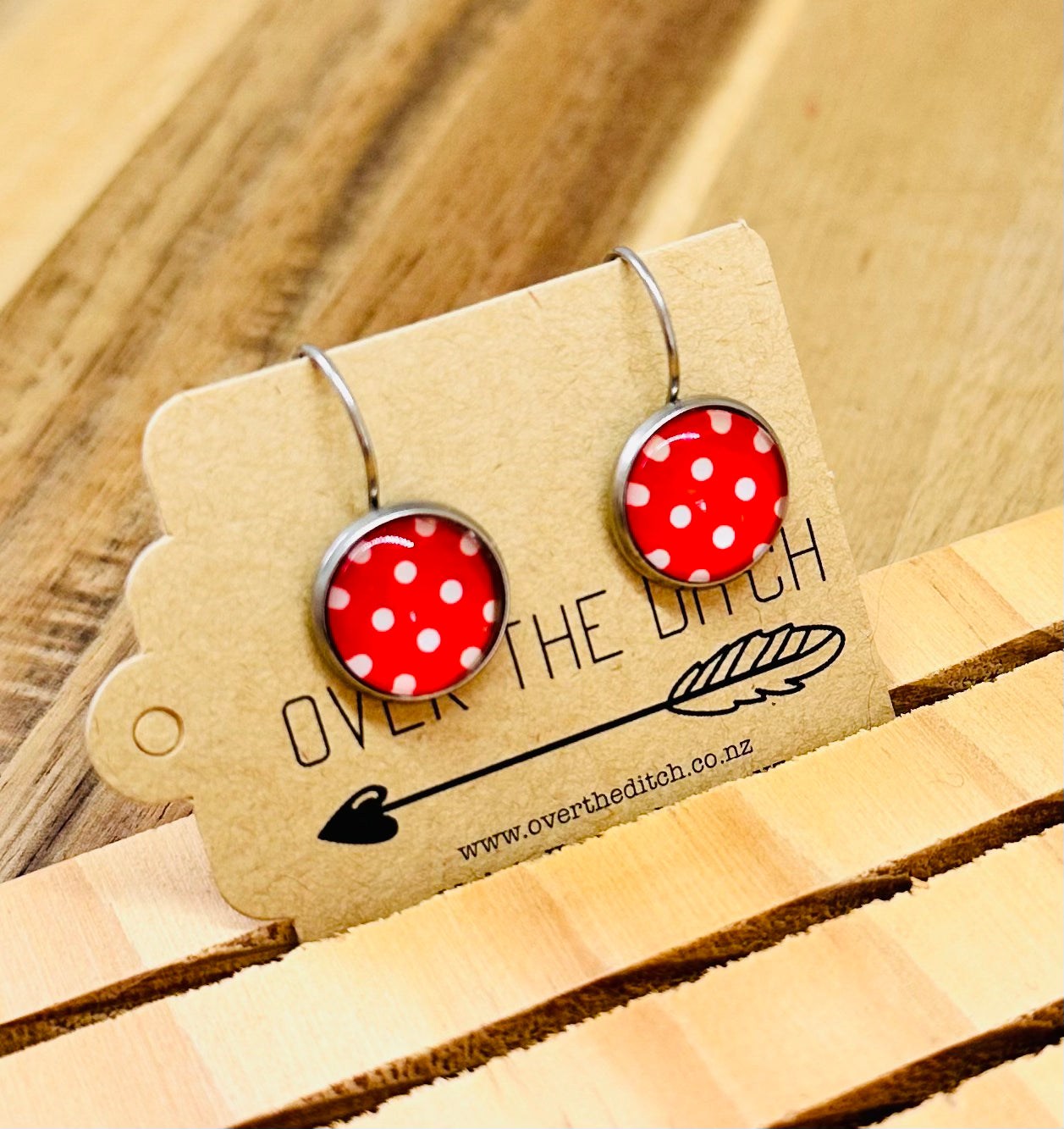 Drops - Red dotty