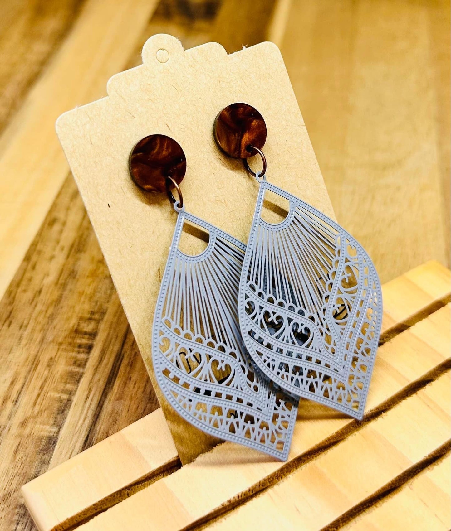 Dangles - Adriana