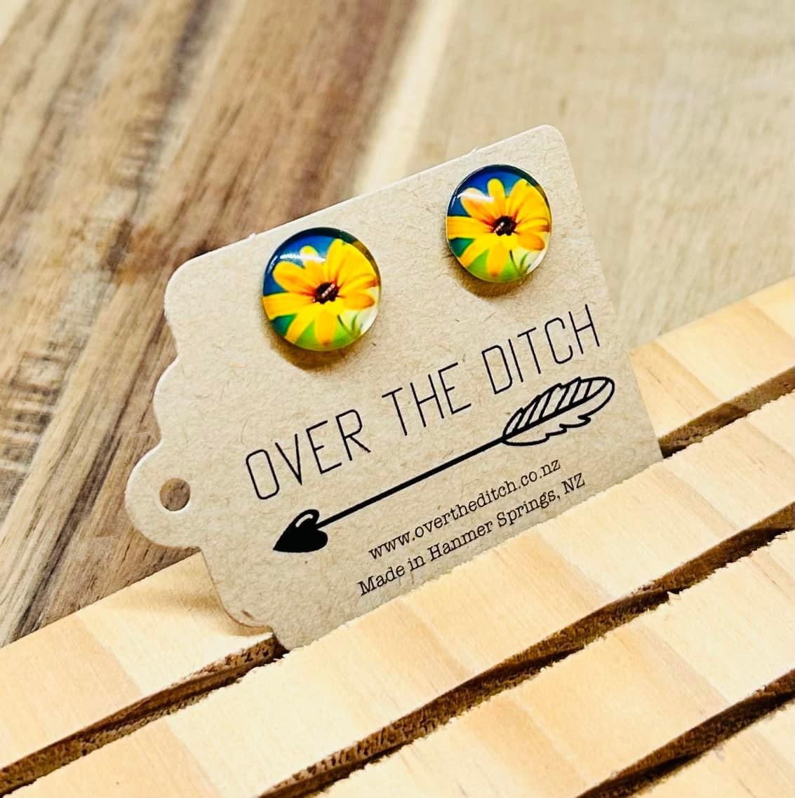 Domes - Flower in the sun