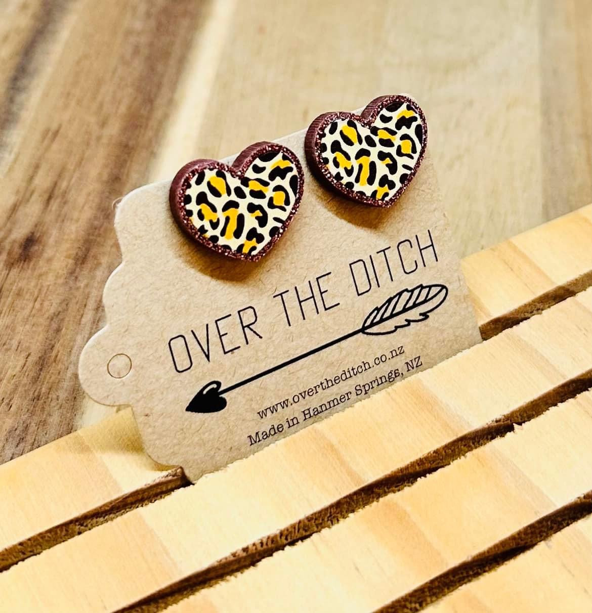 Domes - Leopard heart