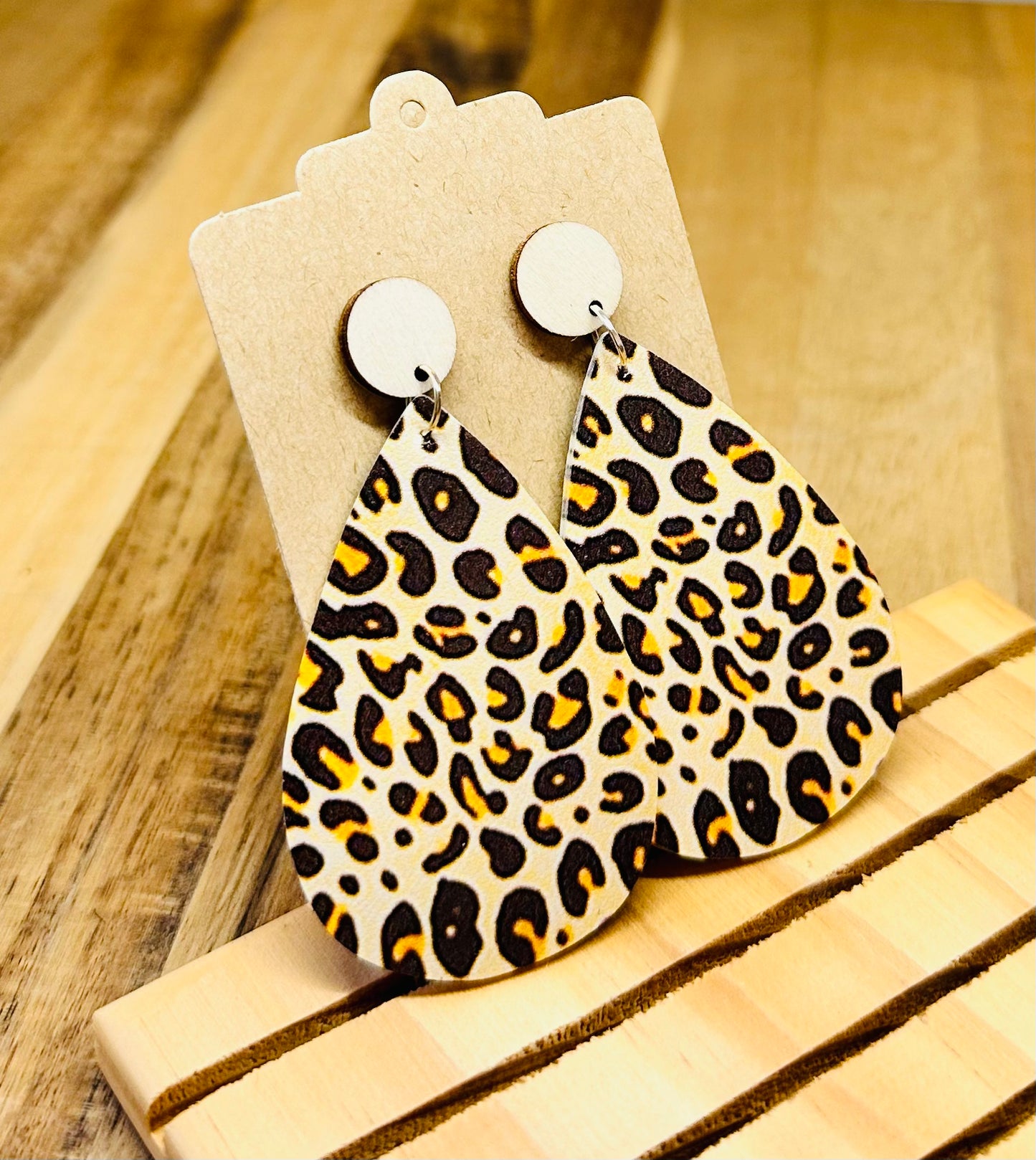 Dangles - Elaine