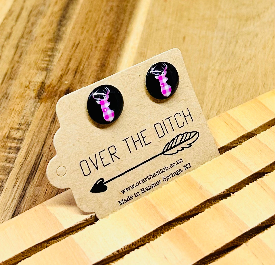 Domes-Pink Gingham Stags