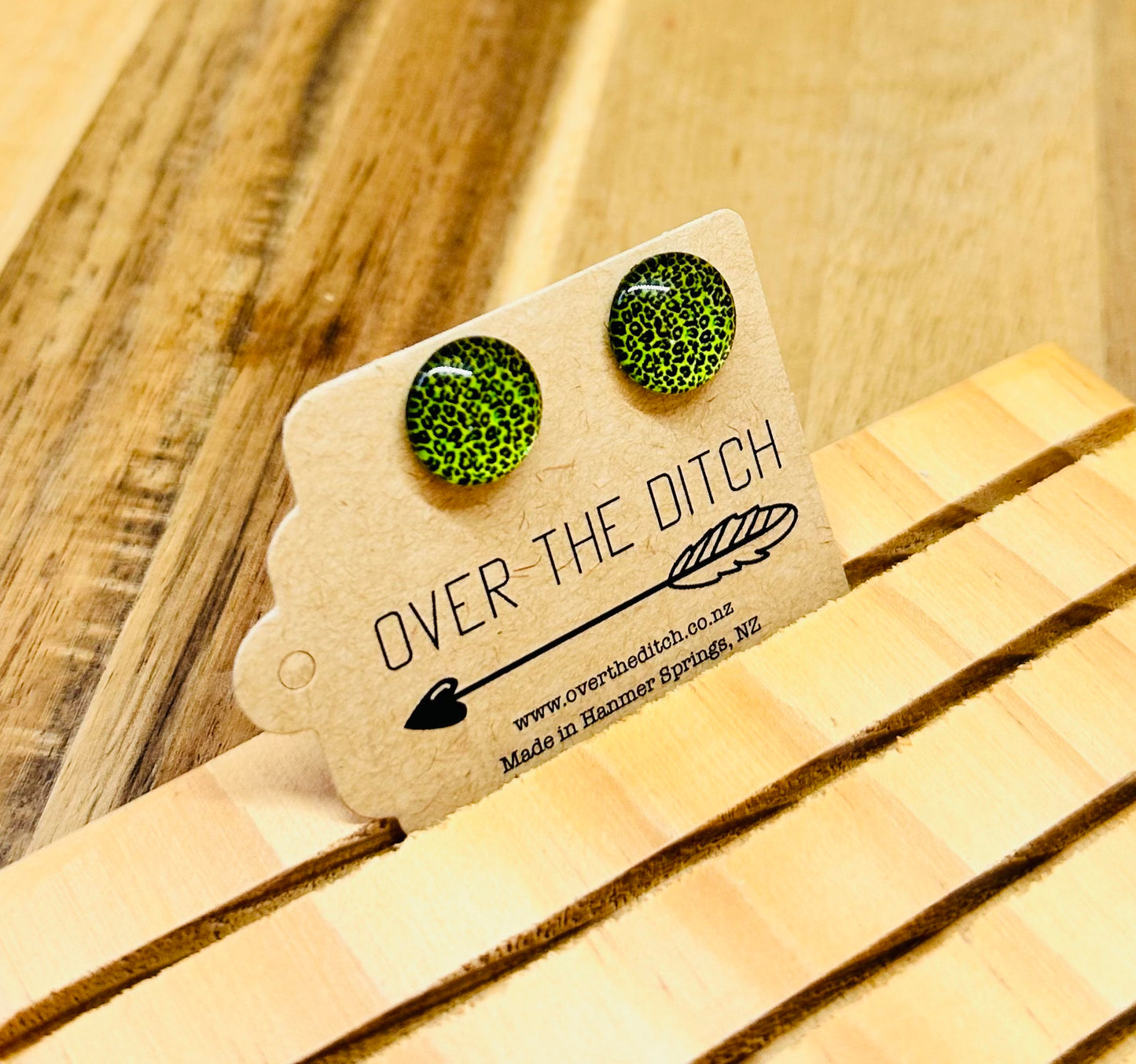 Domes- Green leopard