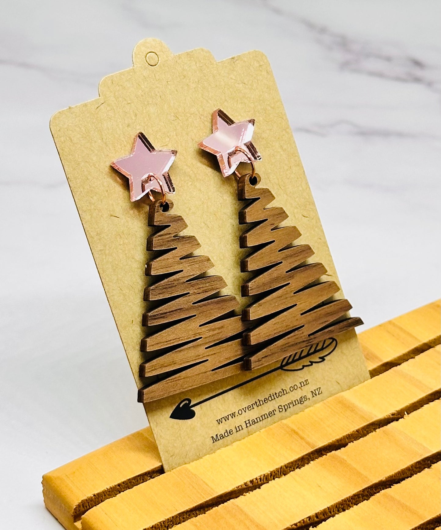 Dangles - Christmas Wood