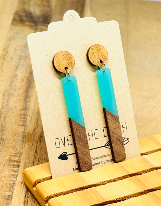 Dangles - Quinn