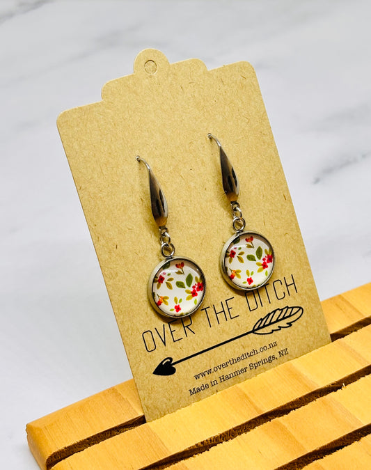 Pendants - Sunlit stem