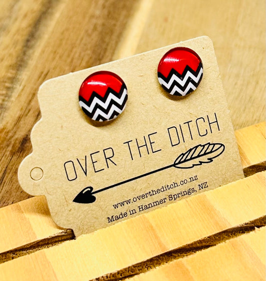 Domes - Red chevron