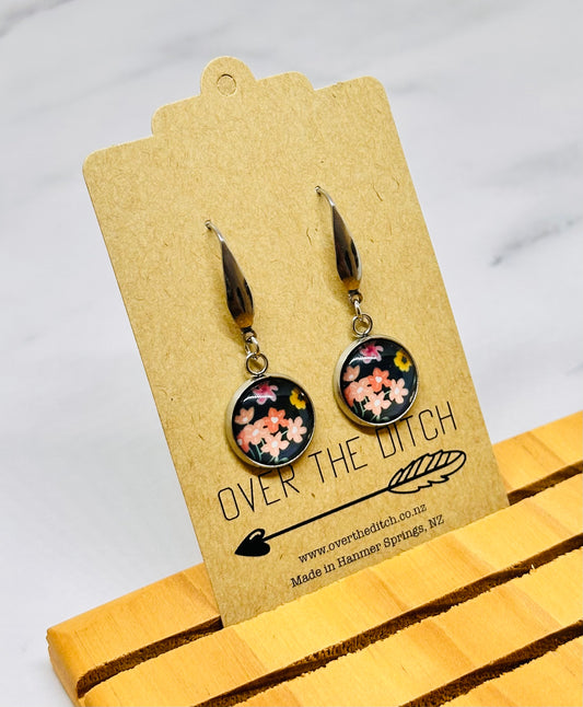 Pendants - Bloom & Gloom